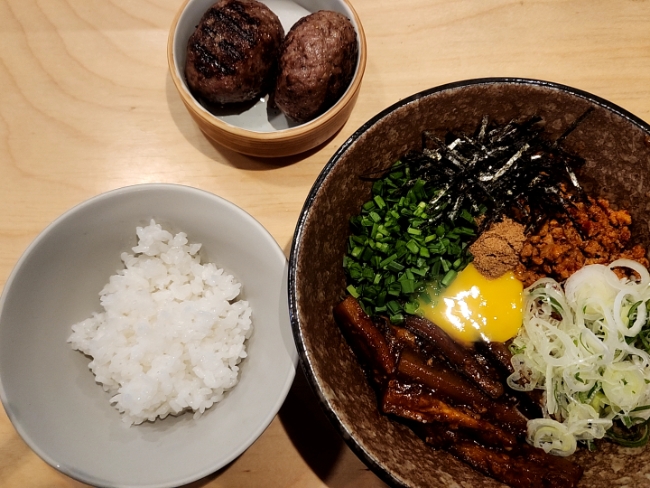 f9964239-b567-4b69-a4c7-4fdd68e65ae5.jpg