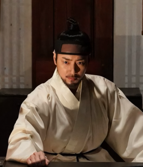 왕과 사는 남자 이준혁 금성대군 비장한 표정 사극 장면