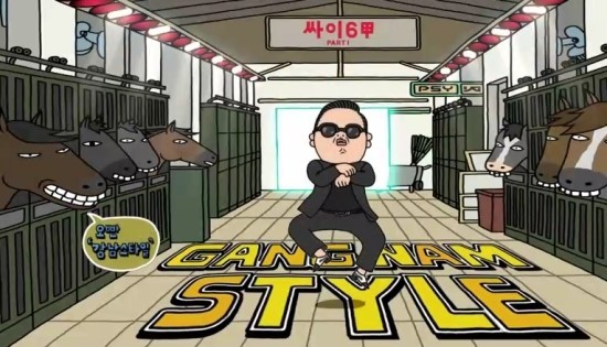 강남스타일 효과음을 넣은 둠피스트 오버워치 합성 밈
